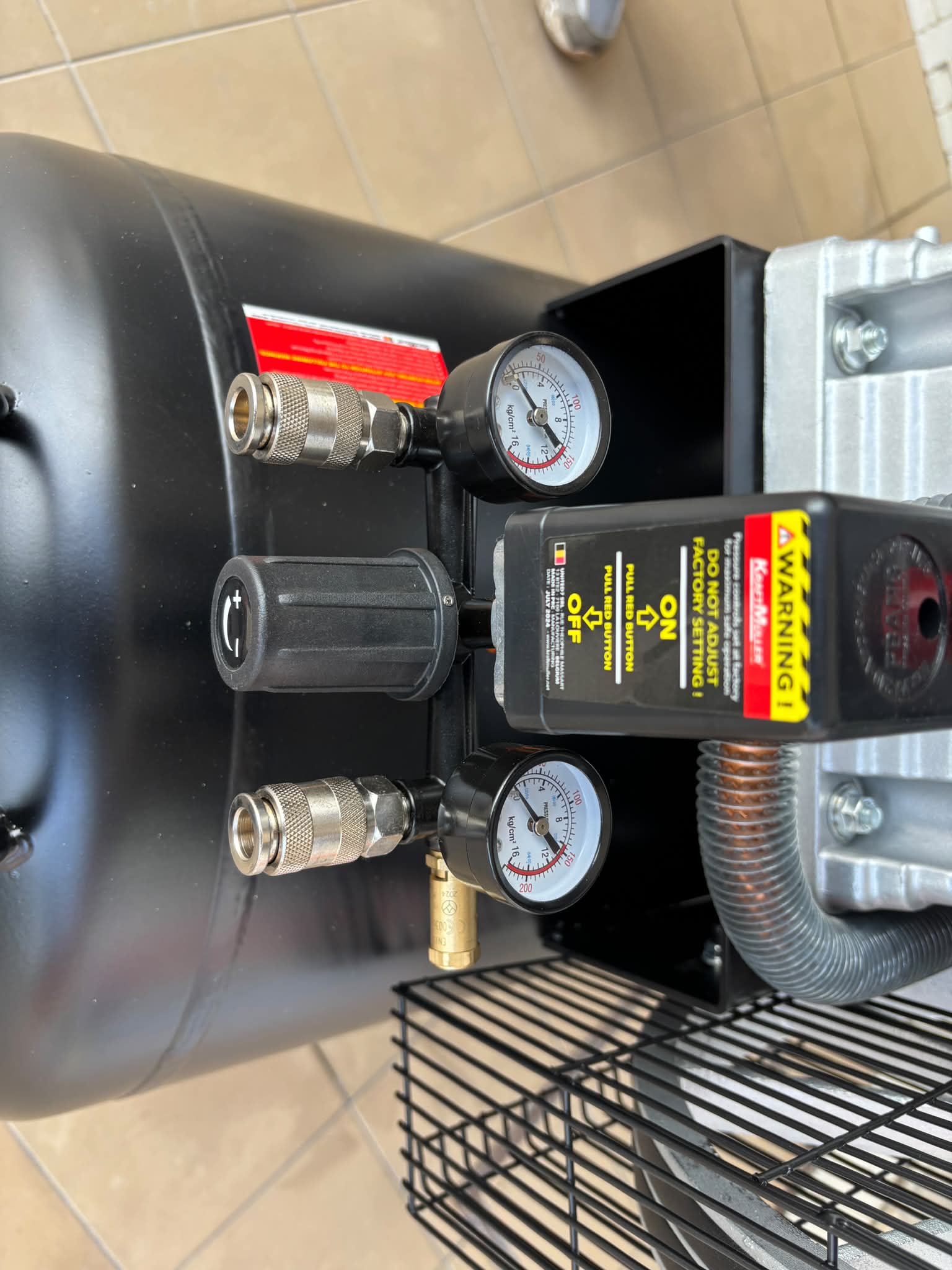 Compressor de Ar 200L Trifasico